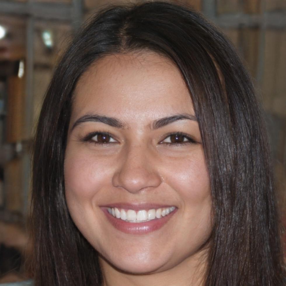 Ioana Vlădescu specialist suport participanți