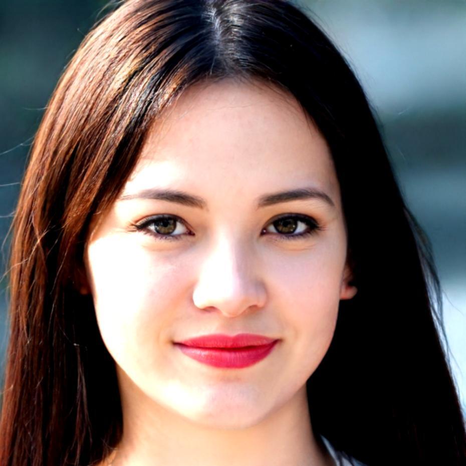 Livia Apostolache - Consultant Principal Financiar