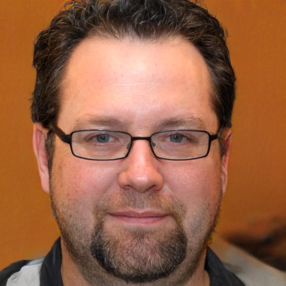 Sorin Dumitrescu coordonator program educație financiară